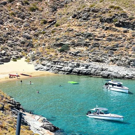 Vakantiehuis Beautiful And Stylish House 5 Minutes By Foot From A Fantastic Sandy Beach Ioulis