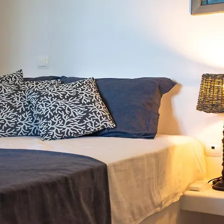 Beautiful And Stylish House 5 Minutes By Foot From A Fantastic Sandy Beach Vakantiehuis